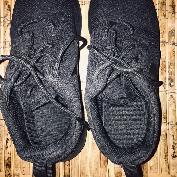 Nike Mesh Runners - Picture 5 of 6